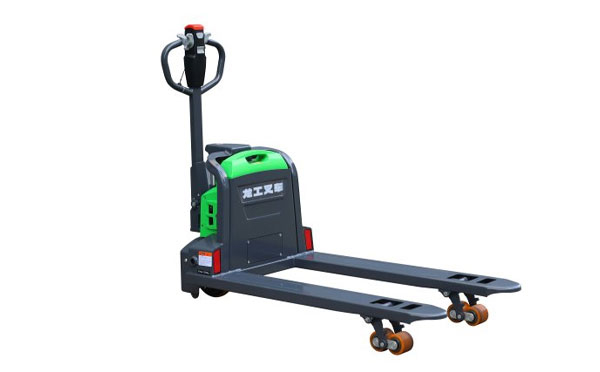 仓储作业升级指南：专用武威叉车的选型与使用技巧